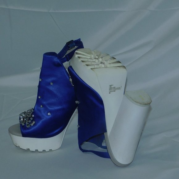 Iggy Azalea/Steve Madden Tempo S High heel sandal - Picture 3 of 16